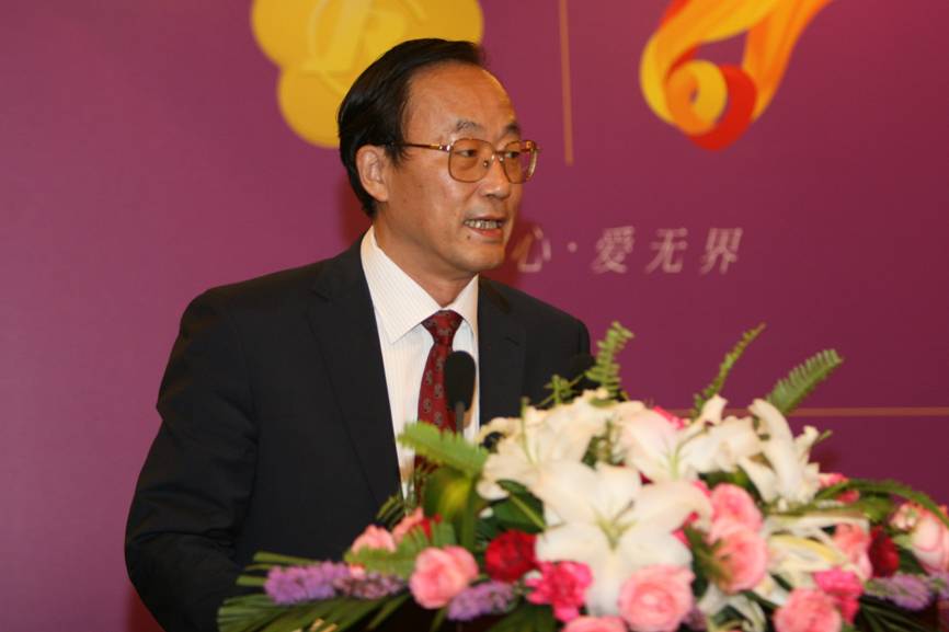 “2010年集善中国行”国际足球邀请赛主办单位之一北京市副市长刘敬民讲话