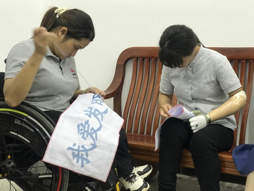 集善乐业执行中国残基会智能仿生手项目，助力残疾人就业与生活